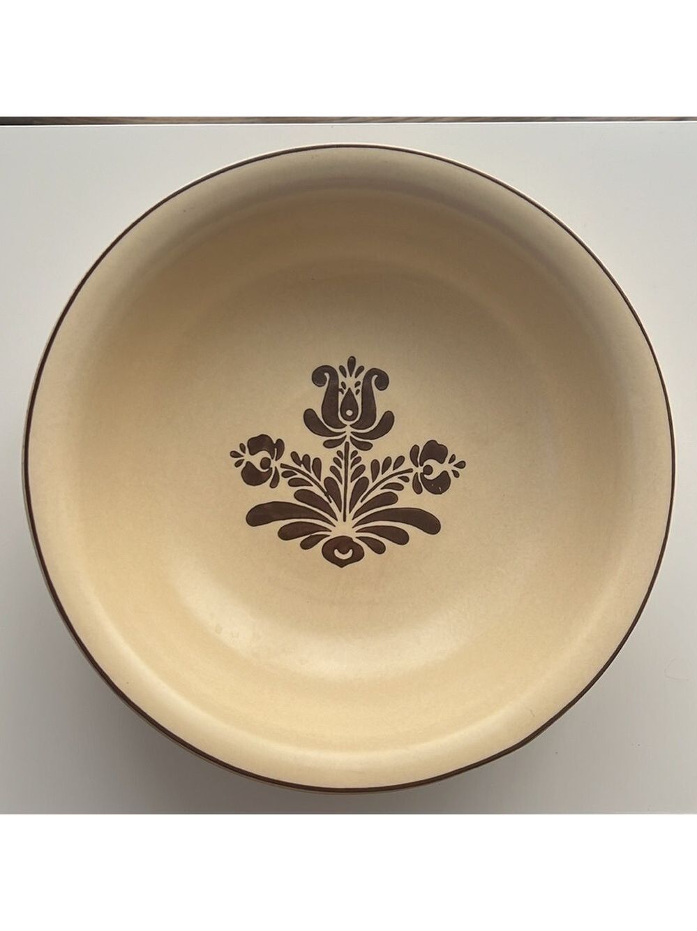 1976 Pfaltzgraff Village Collection (Made in USA) Large Salad Serving Bowl